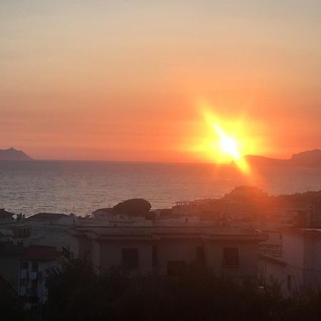 Casa Del Sole Apartment Sperlonga Ngoại thất bức ảnh