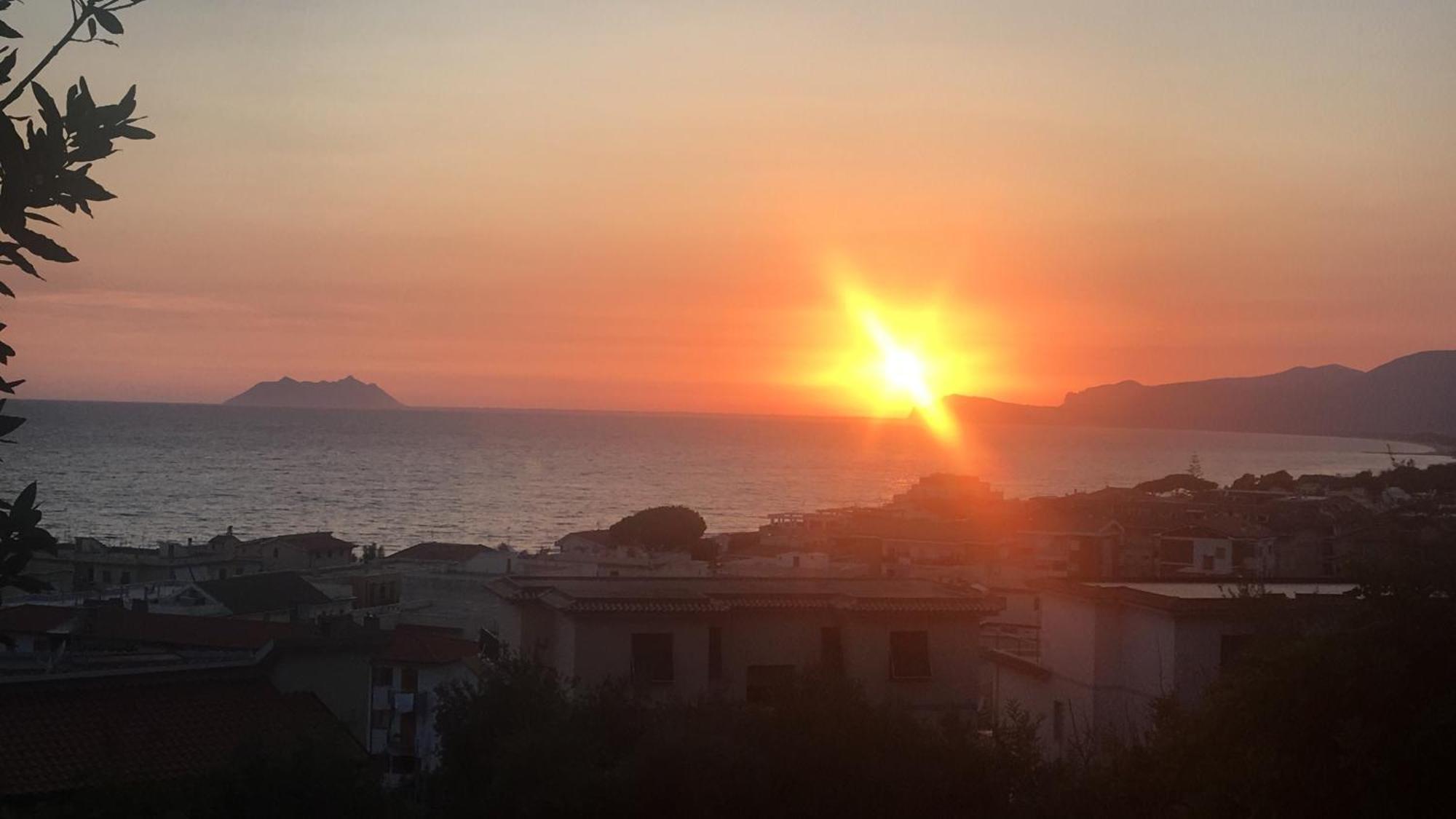 Casa Del Sole Apartment Sperlonga Ngoại thất bức ảnh